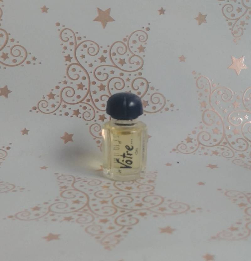 Miniatur Votre Von Charles Jourdan, 3, 75 Ml Eau De Toilette 1978 - Vôtre von Etsy - Xoxiane