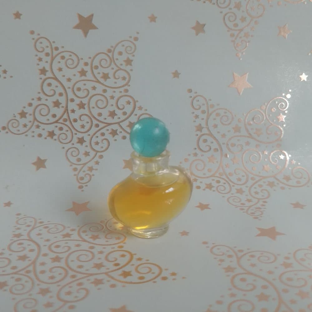 Miniatur Wings Von Giorgio Beverly Hills, 3, 5 Ml Eau De Toilette 1992 Miniatur Wings Von Giorgio Beverly Hills, 3, 5 Ml Eau De Toilette 1992 von Etsy - Xoxiane