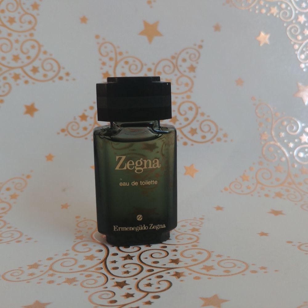 Miniatur Zegna Von Ermenegildo Zegna, 7 Ml Edt, 1992 Miniatur Zegna Von Ermenegildo Zegna, 7 Ml Edt, 1992 von Etsy - Xoxiane