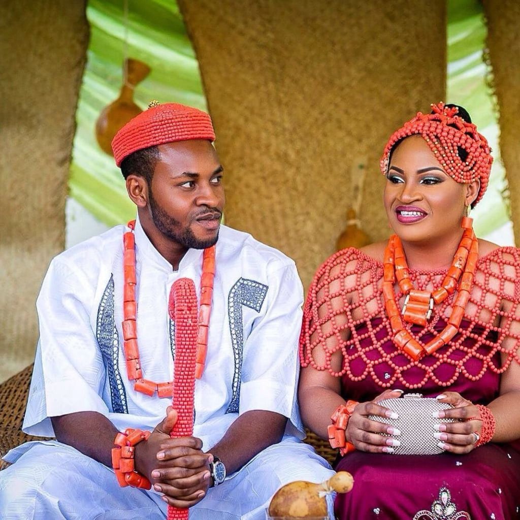 Gehstock Für Traditionelle Hochzeit/Igbo/Benin/Edo Hochzeit, Igbo Perlen Gehstock, Traditionelle Edo Bräutigam Gehstock Für Traditionelle Hochzeit/Igbo/Benin/Edo Hochzeit, Igbo Perlen Gehstock, Traditionelle Edo Bräutigam von Etsy - YORUBATIK