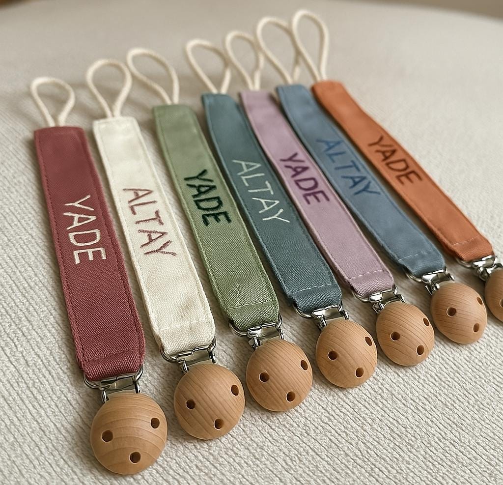 Personalisierte Schnullerkette Aus Baumwolle - Mit Namen Bestickt Babygeschenk Zur Geburt Personalisierte Schnullerkette Aus Baumwolle - Mit Namen Bestickt Babygeschenk Zur Geburt von Etsy - YadeClubDE