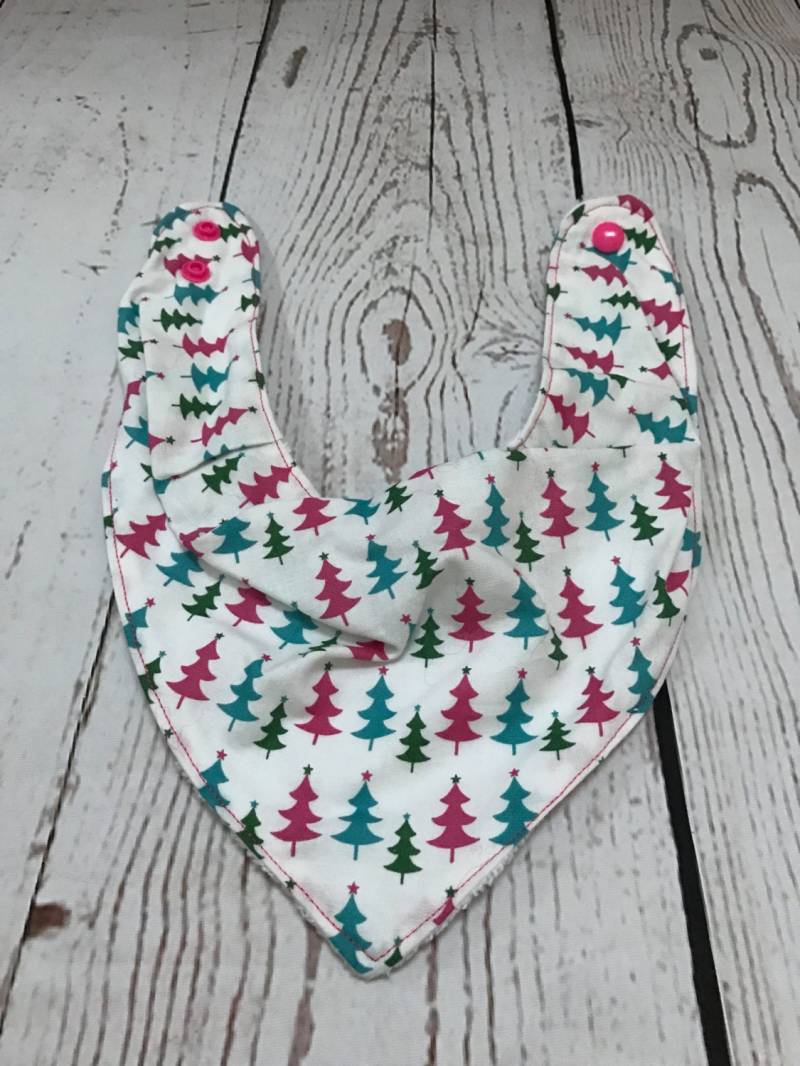 Rosa & Blau Weihnachtsbaum Weihnachten Bandana Lätzchen - Dribble Bibdana Print von Etsy - YouAreMySunshineLtd