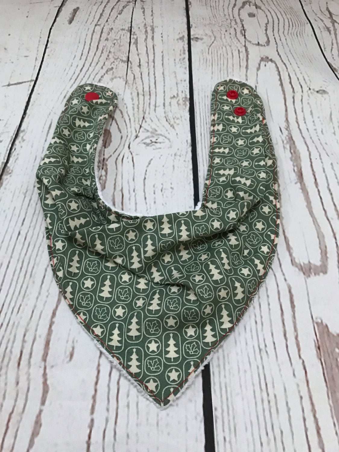 Weihnachtsbaum Weihnachten Bandana Bib - Dribbeln Bibdana Print Lätzchen Grün von Etsy - YouAreMySunshineLtd