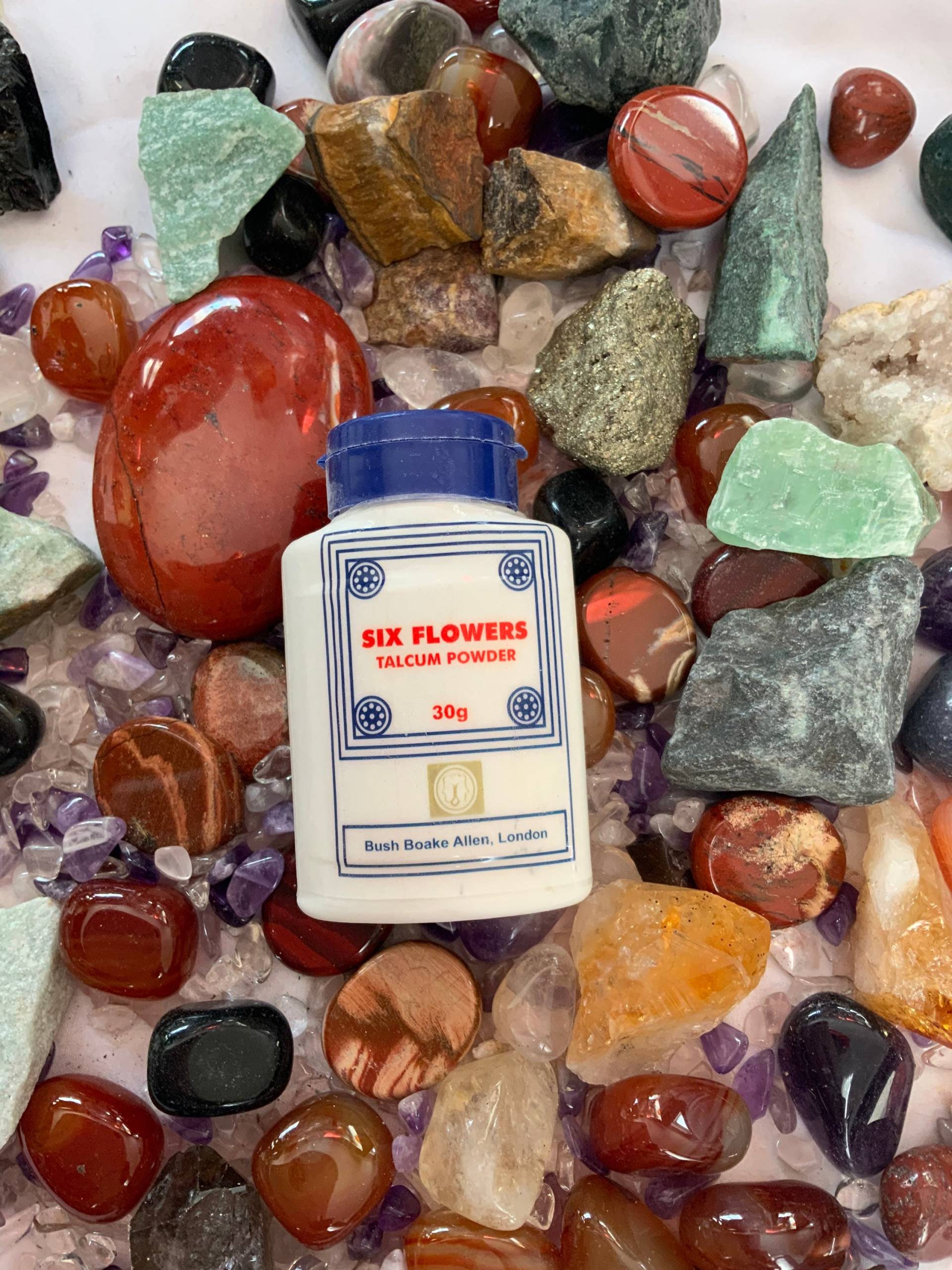 Sechs Blüten Talkum Puder 30G Sechs Blüten Talkum Puder 30G von Etsy - YourSuperShop