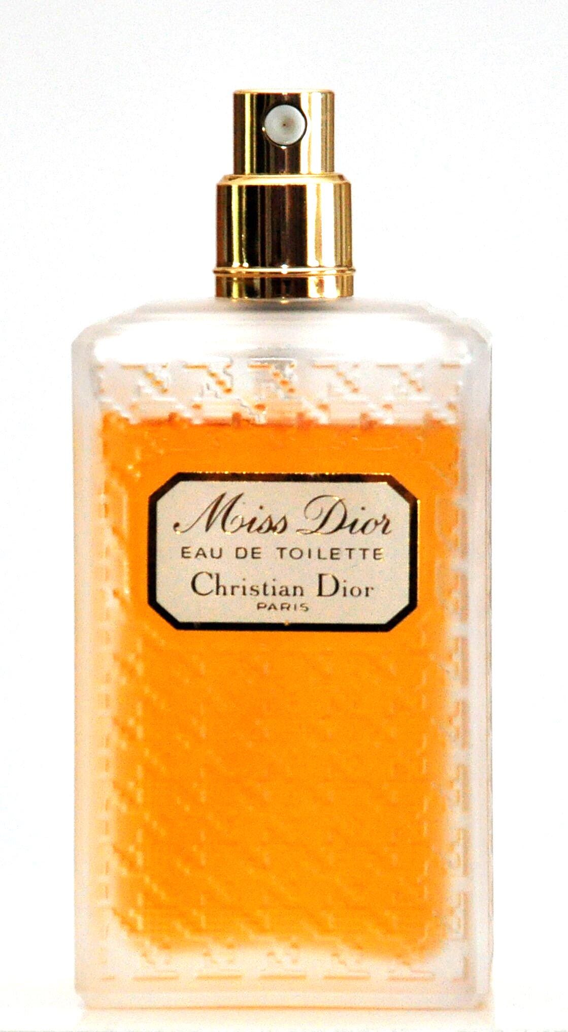 Christian Dior Miss Eau De Toilette Edt Spray 100Ml Damenparfüm Seltene Vintage Version 1992 Christian Dior Miss Eau De Toilette Edt Spray 100Ml Damenparfüm Seltene Vintage Version 1992 von Etsy - YourVintagePerfume
