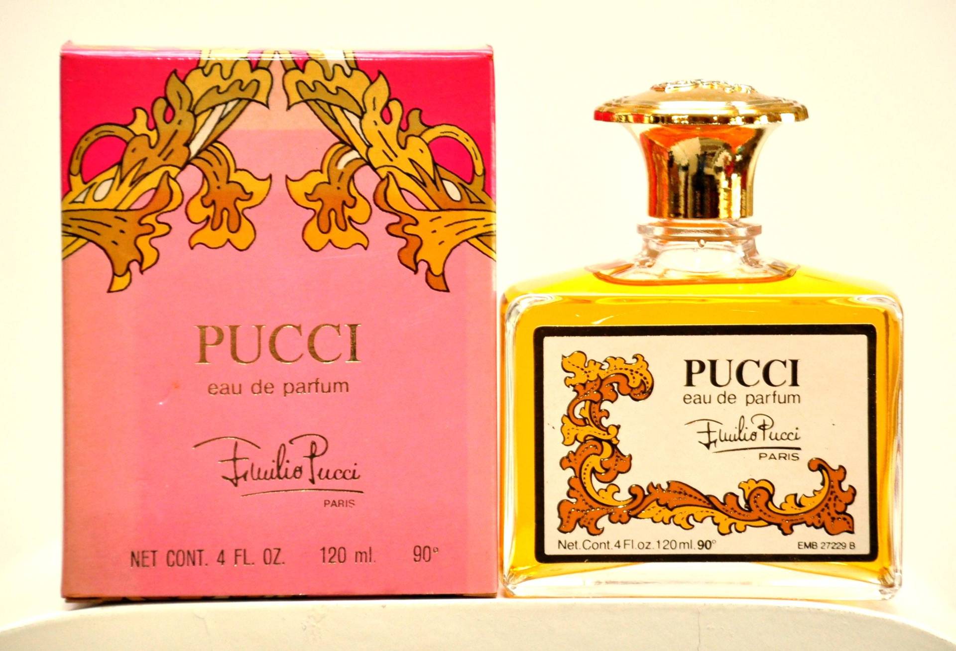 Emilio Pucci Eau De Parfum Edp 120Ml Splash No Spray Damenparfüm Sehr Selten Vintage 1981 Emilio Pucci Eau De Parfum Edp 120Ml Splash No Spray Damenparfüm Sehr Selten Vintage 1981 von Etsy - YourVintagePerfume