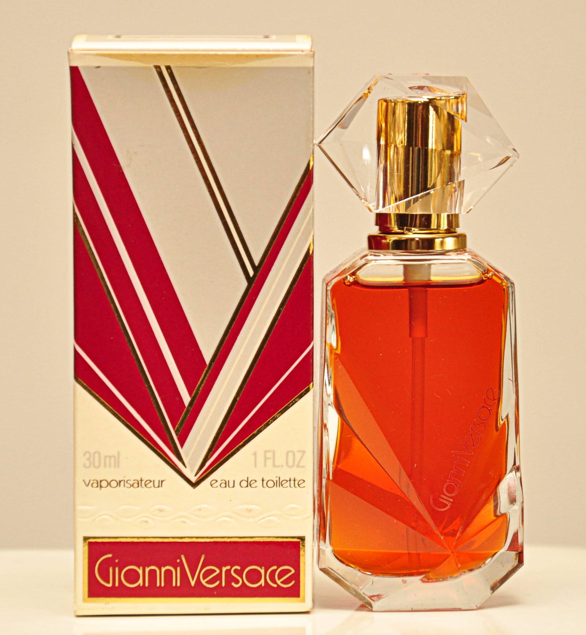 Gianni Versace Von Eau De Toilette Edt 30Ml Spray Parfüm Frau Rarissimo Vintage 1981 von Etsy - YourVintagePerfume