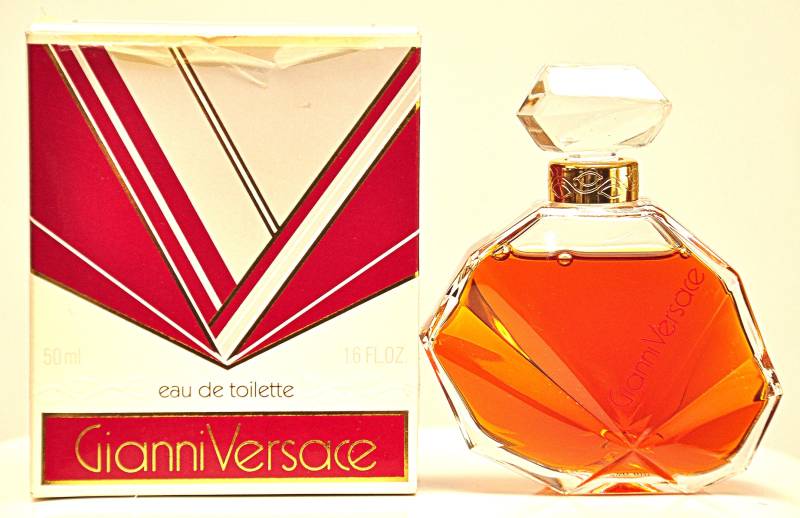 Gianni Versace Von Eau De Toilette Edt 50Ml Splash Non Spray Damenparfüm Sehr Selten Vintage 1981 von Etsy - YourVintagePerfume