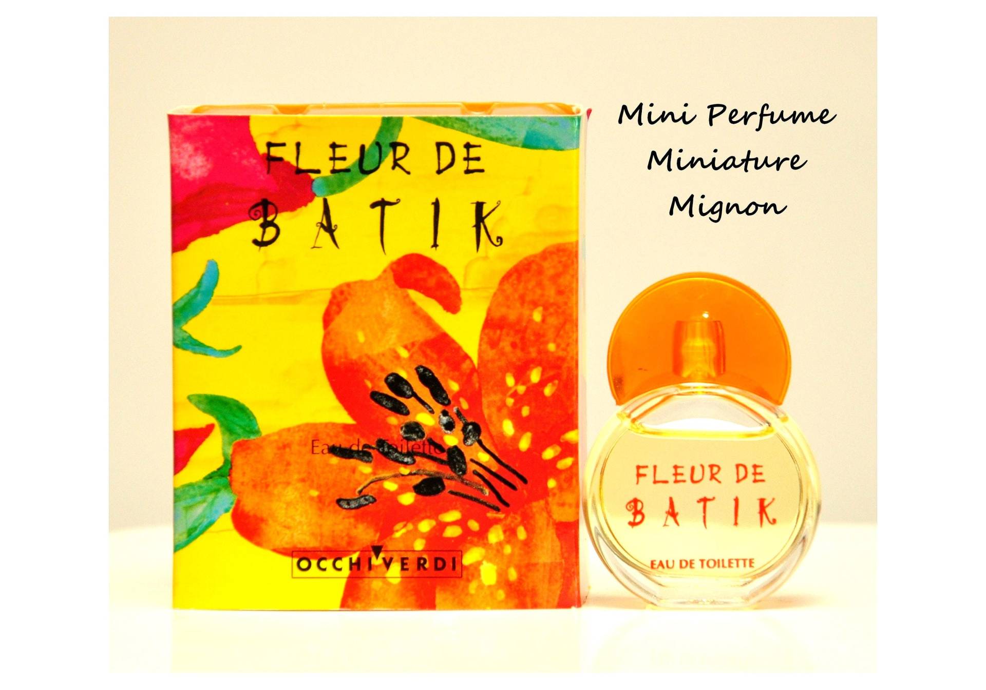 Grüne Augen Fleur De Batik Eau Toilette Edt 8Ml Miniatur Splash Non Spray Damen Parfüm Selten Vintage 90Er Grüne Augen Fleur De Batik Eau Toilette Edt 8Ml Miniatur Splash Non Spray Damen Parfüm Selten Vintage 90Er von Etsy - YourVintagePerfume