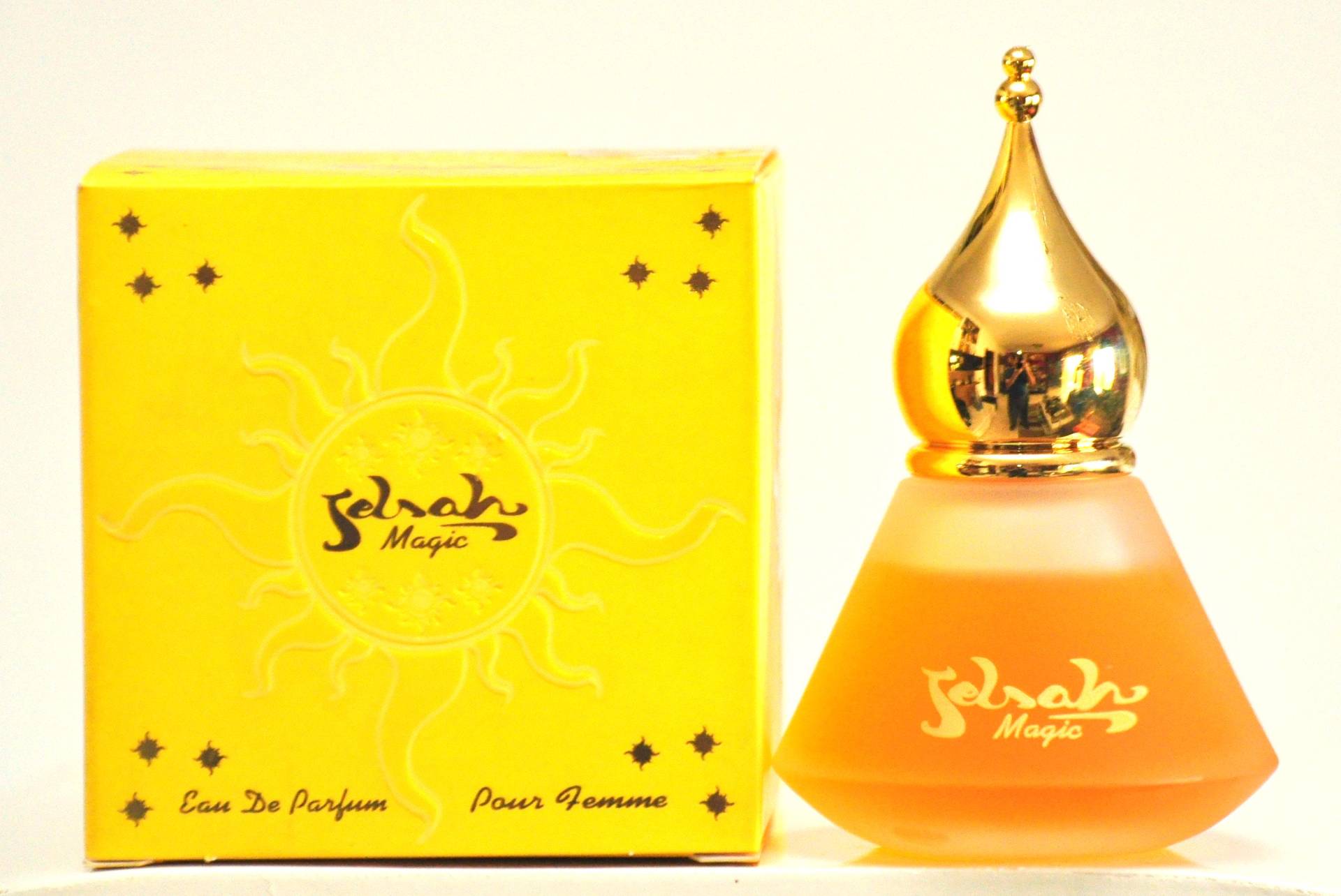 Jelsah Magic Eau De Parfum Pour Femme Edp 50Ml Spray Parfüm Für Frauen Sehr Selten Vintage 90Er Jahre Jelsah Magic Eau De Parfum Pour Femme Edp 50Ml Spray Parfüm Für Frauen Sehr Selten Vintage 90Er Jahre von Etsy - YourVintagePerfume