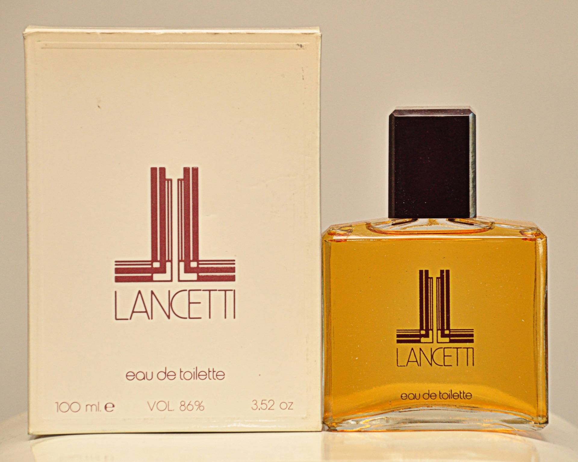 Lancetti Lanzetten Eau De Toilette Edt 100Ml Splash Non Spray Parfüm Frau Rare Vintage 1976 von Etsy - YourVintagePerfume