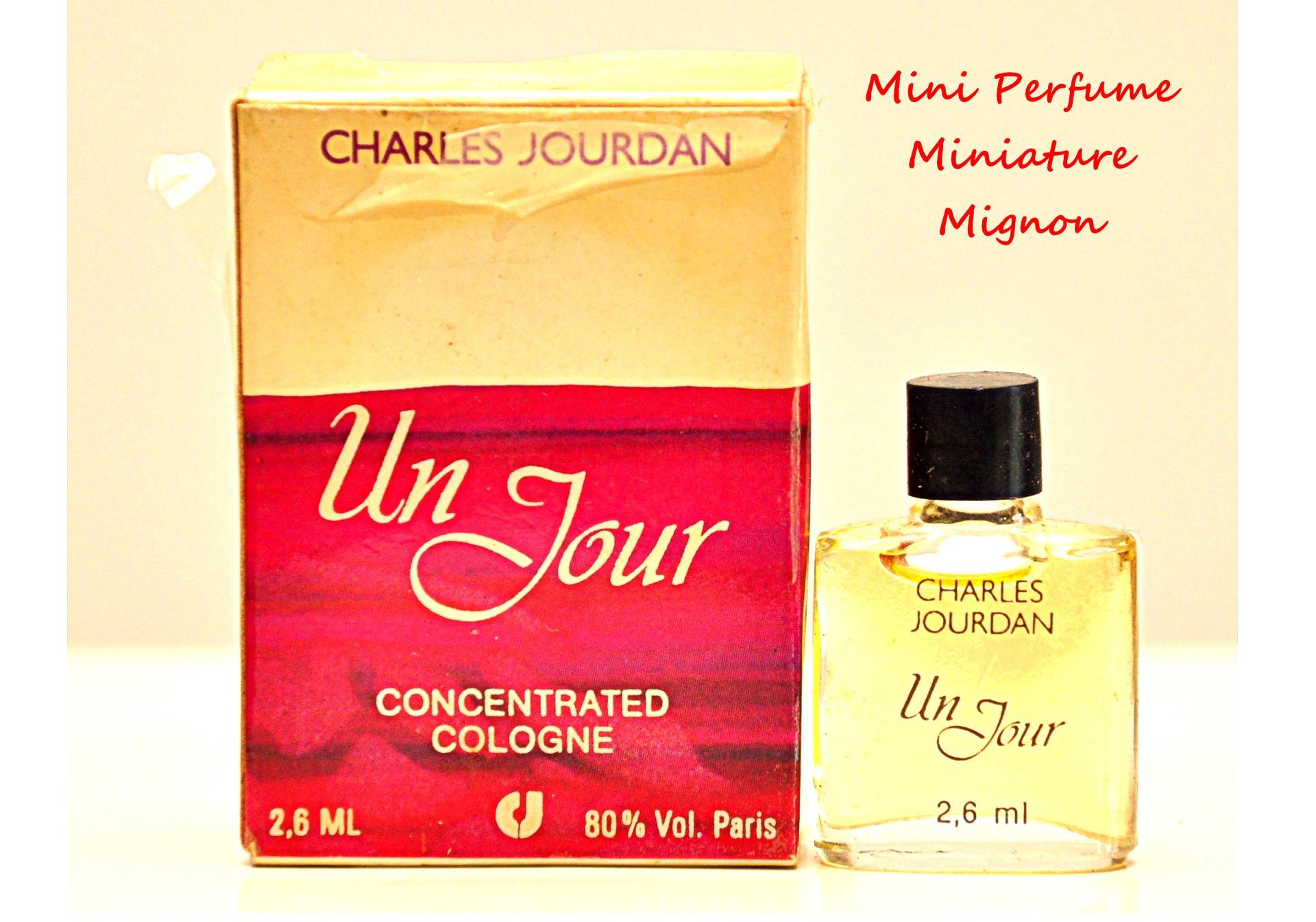 Miniatur Charles Jourdan Un Jour Konzentriertes Kölnisch Wasser 2, 6 Ml Splash Non Spray Damen Parfüm Selten Vintage 1982 Miniatur Charles Jourdan Un Jour Konzentriertes Kölnisch Wasser 2, 6 Ml Splash Non Spray Damen Parfüm Selten Vintage 1982 von Etsy - YourVintagePerfume