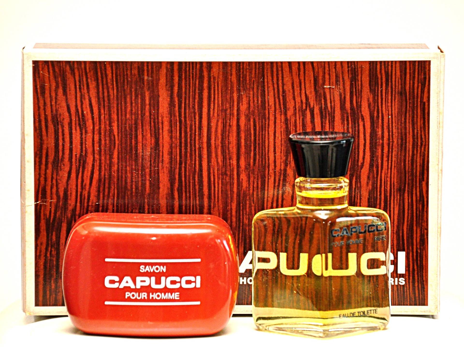 Parfums Capucci Pour Homme Eau De Toilette 60Ml Parfüm Herren Sehr Seltene Vintage 70Er Jahre Packung Mit Savon Pour von Etsy - YourVintagePerfume