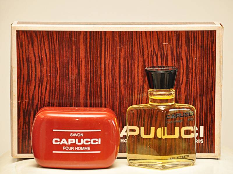 Parfums Capucci Pour Homme Eau De Toilette 60 Ml Herrenparfüm Sehr Seltenes Vintage 70Er-Pack Mit Savon Pour von Etsy - YourVintagePerfume