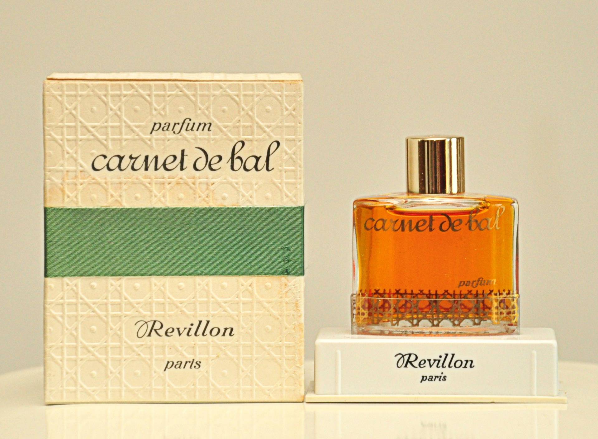 Revillon Carnet De Bal Extrait Parfum 15Ml Splash Non Spray Pure Perfume Woman Very Rare Vintage 1937 Version 60Er von Etsy - YourVintagePerfume