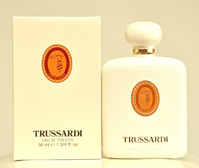 Trussardi By Eau De Toilette 50 Ml Splash Damenparfüm, Seltene Vintage-Erstversion, Kein Ean, 1984 von Etsy - YourVintagePerfume