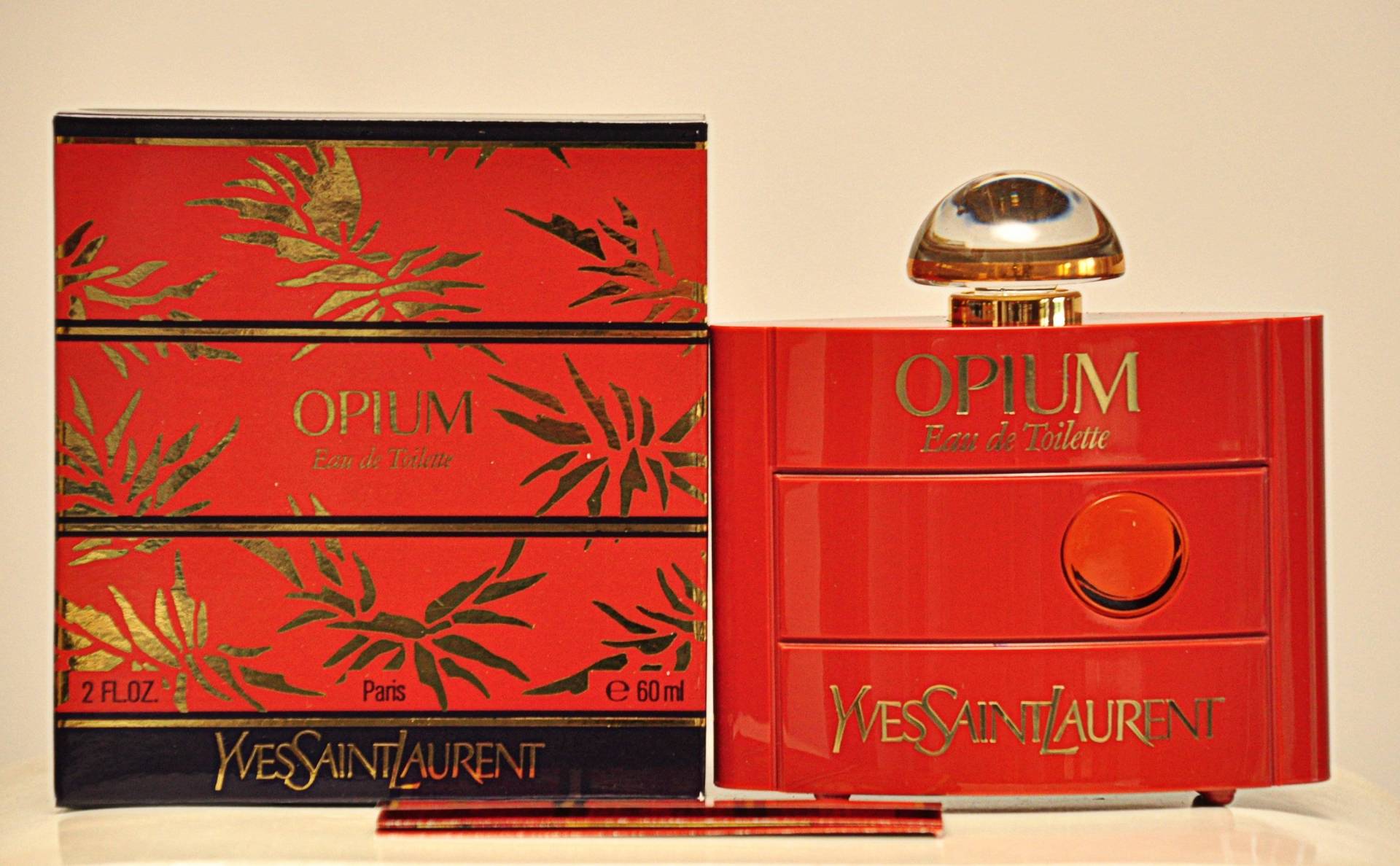 Yves Saint Laurent Opium Eau De Toilette Edt 60Ml Splash Non Spray Parfüm Frau Sehr Selten Jahrgang 1977 Erste Version Pre Barcode Neu von Etsy - YourVintagePerfume