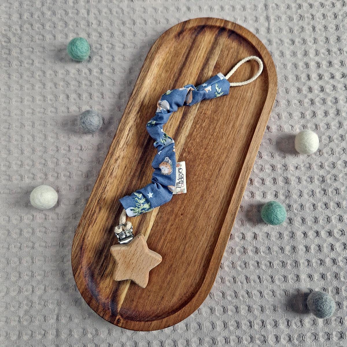 Schnullerkette - Rabbit in The Forrest Babygeschenk Bunter Baumwollstoff Häschen Schnullerkette - Rabbit in The Forrest Babygeschenk Bunter Baumwollstoff Häschen von Etsy - YulisNarnia