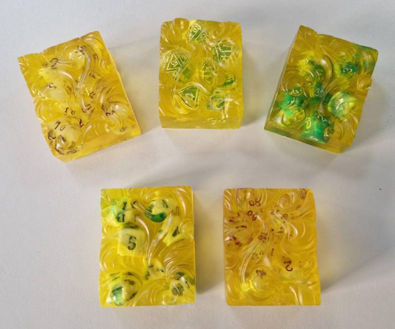 Seife Mit Würfelset "Summermagic" Mangoduft, Vegan Und Tierversuchsfrei von Etsy - YvisWorld