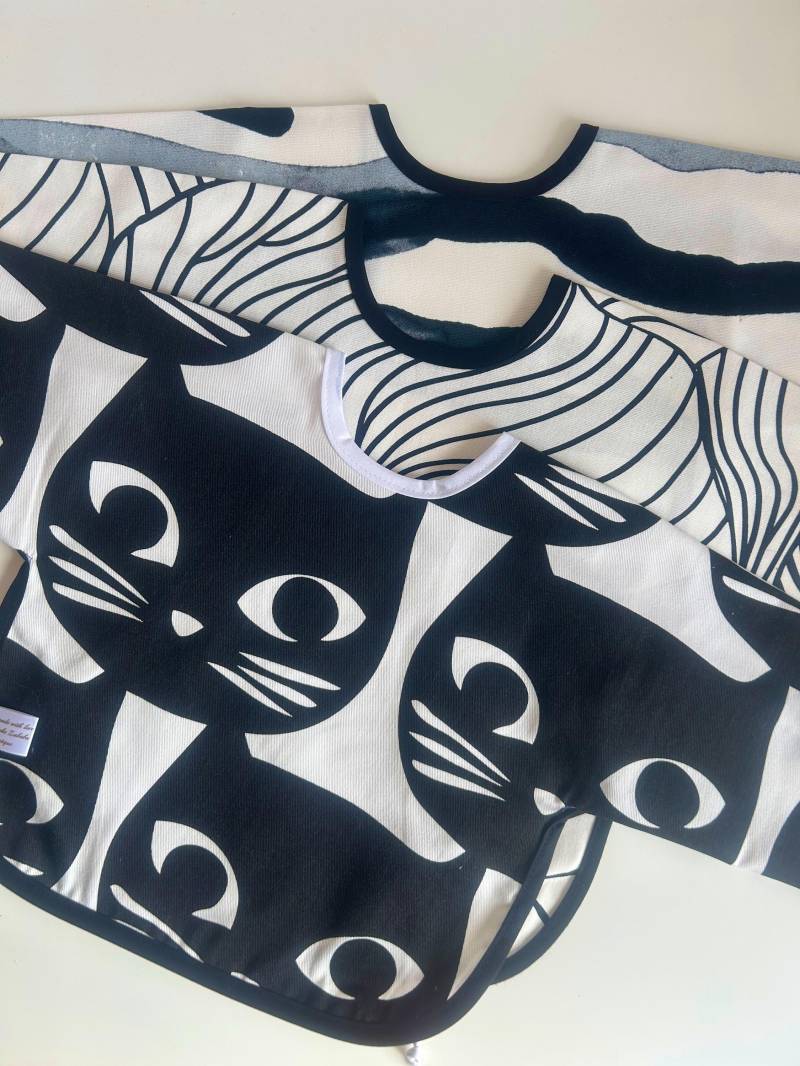Black & White Kollektion - Langarm Lätzchen in 2 Größen Erhältlich von Etsy - Zababu