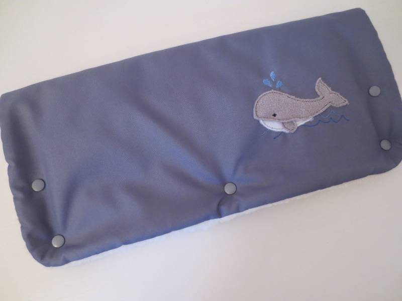 Kinderwagenmuff Wasserabweisend Handwärmer Muff Grau "Wal" Kinderwagenmuff Wasserabweisend Handwärmer Muff Grau "Wal" von Etsy - ZauberwerkemitHerz
