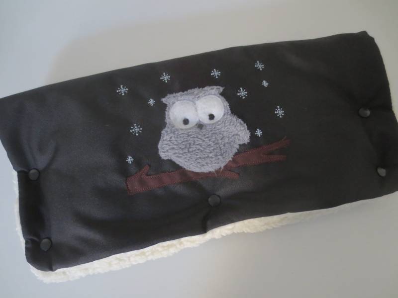 Kinderwagenmuff Wasserabweisend Handwärmer Muff Schwarz "Eule" Kinderwagenmuff Wasserabweisend Handwärmer Muff Schwarz "Eule" von Etsy - ZauberwerkemitHerz