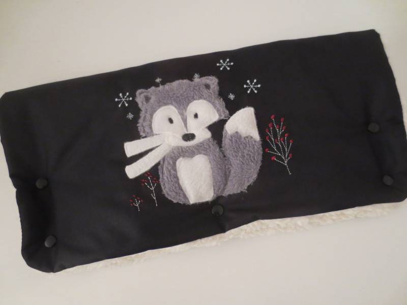 Kinderwagenmuff Wasserabweisend Handwärmer Schwarz "Fuchs" Kinderwagenmuff Wasserabweisend Handwärmer Schwarz "Fuchs" von Etsy - ZauberwerkemitHerz