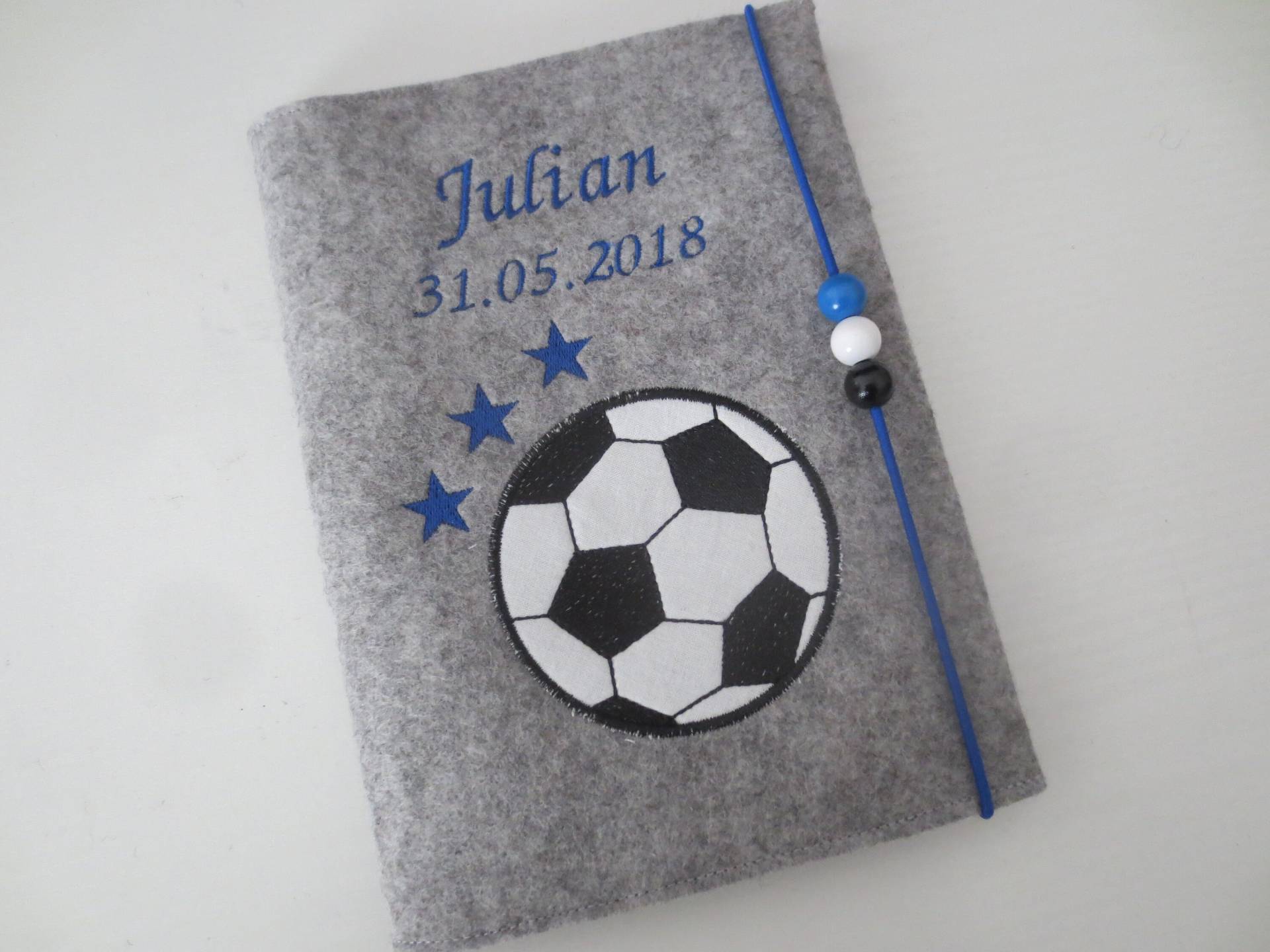 U Heft Hülle Aus Wollfilz Mit Impfpassfach "Fußball" von Etsy - ZauberwerkemitHerz