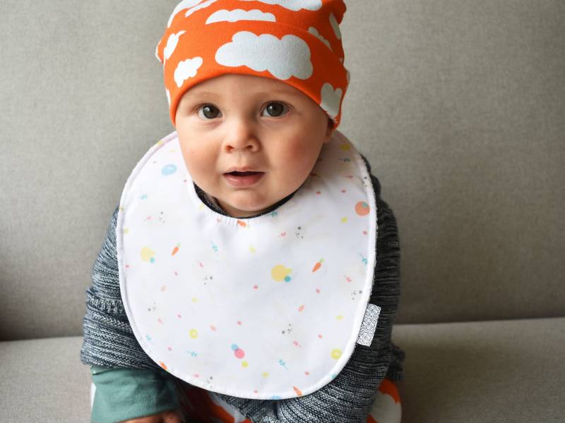 Babete Impermeável Coelhinhos Zezling | Redondo Für Zuerst Sopa E Papa Dupla Gesicht Reversível Absorvente von Etsy - Zezling