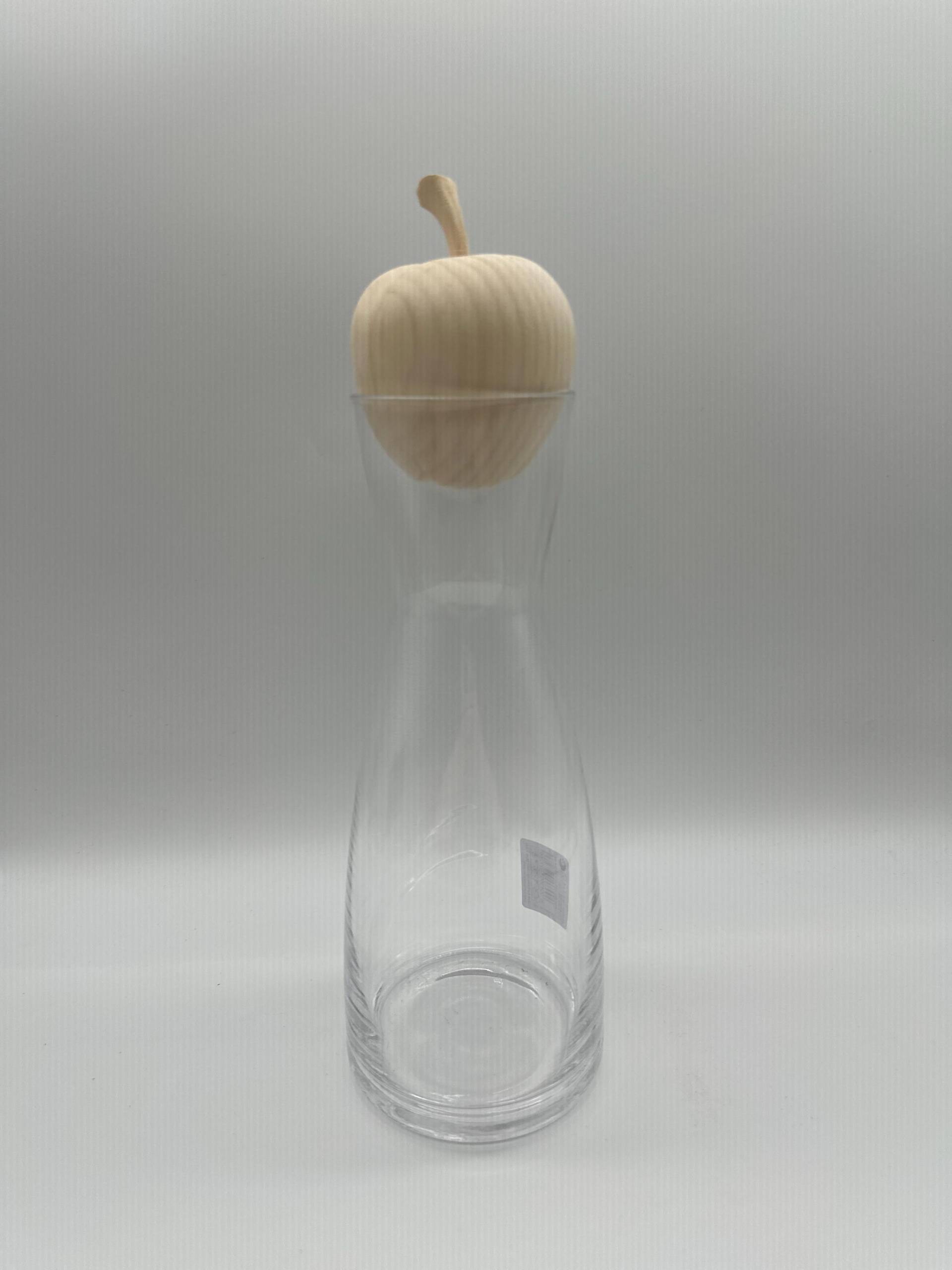 Zirbenapfel 8cm Durchmesser Mit Glaskaraffe 1L, Gedrechselt Aus Tiroler Zirbenholz - Geschenk Für Weihnachten Zirbenapfel 8cm Durchmesser Mit Glaskaraffe 1L, Gedrechselt Aus Tiroler Zirbenholz - Geschenk Für Weihnachten von Etsy - Zirbenvielfalt