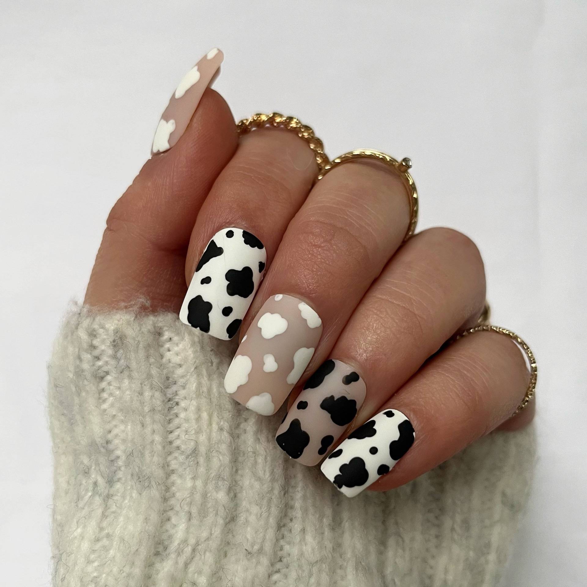 Matt Schwarz Und Weiß Kuh Druck Nagelset Stick Auf Nägel Press Künstliche Fake Acrylnägel Animal Print Coffin Square Matt Schwarz Und Weiß Kuh Druck Nagelset Stick Auf Nägel Press Künstliche Fake Acrylnägel Animal Print Coffin Square von Etsy - Zocanails