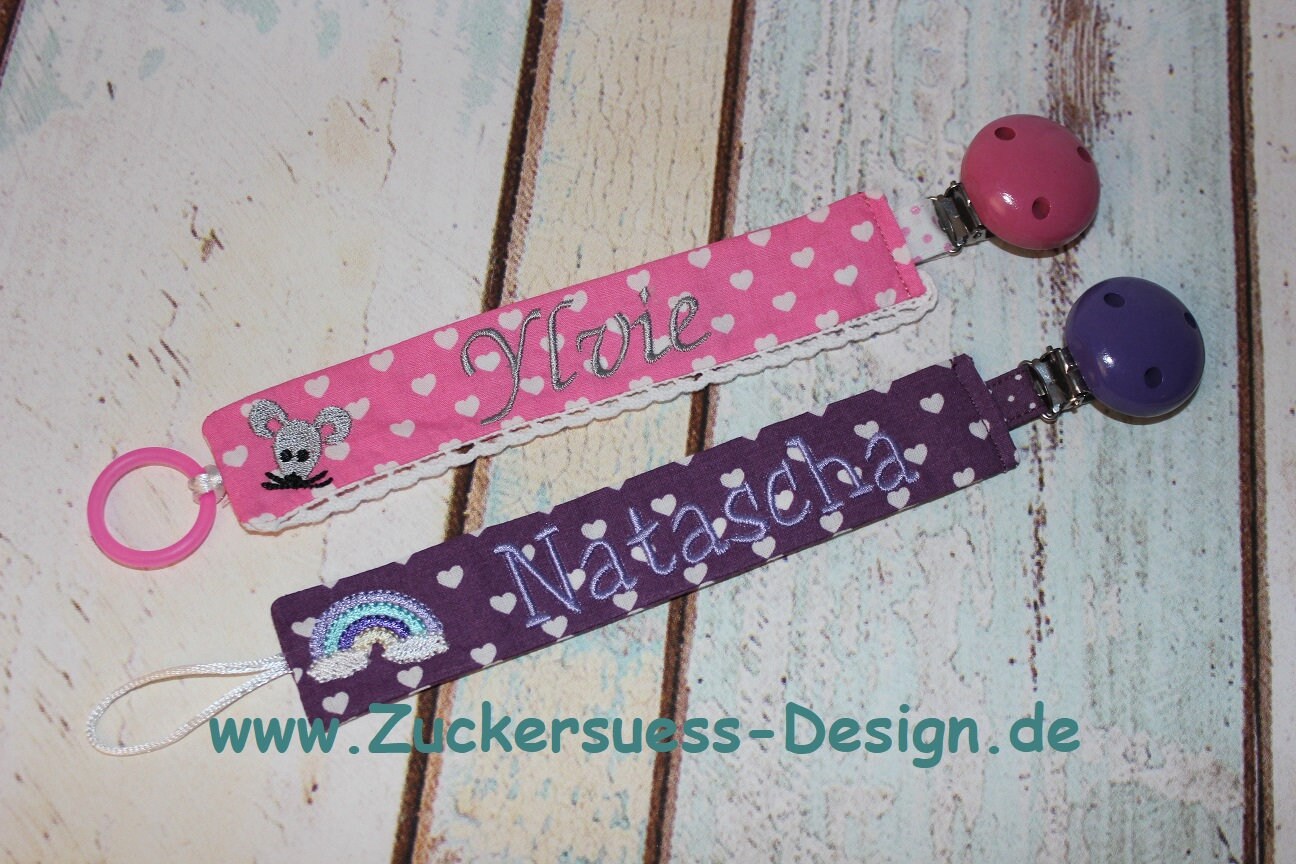 Kreiere Dein Schnullerband Mit Namen Kreiere Dein Schnullerband Mit Namen von Etsy - ZuckersuessDesign