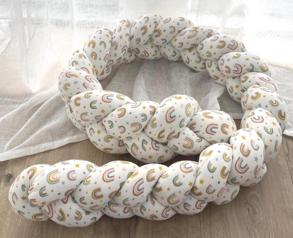 Wickeltisch Umrandung, Geflochtene Schutzrolle, Regenbogen Musselin von Etsy - ZuckersuesseIdeen