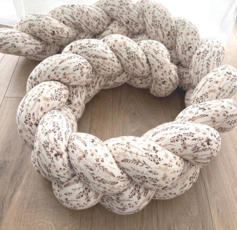 Wickeltisch Umrandung, Geflochtene Schutzrolle, Trockenblume Musselin von Etsy - ZuckersuesseIdeen