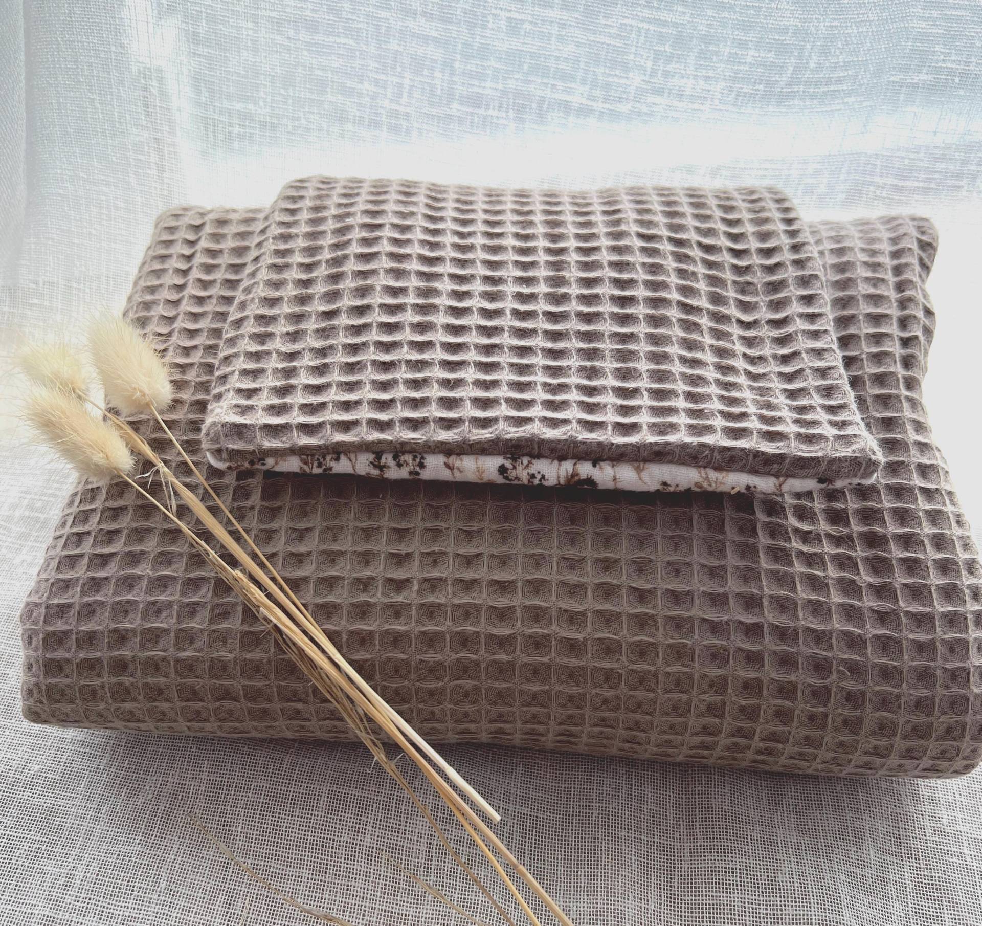 Wickelunterlage Für Unterwegs Dry Flower/Braun Wickelunterlage Für Unterwegs Dry Flower/Braun von Etsy - ZuckersuesseIdeen