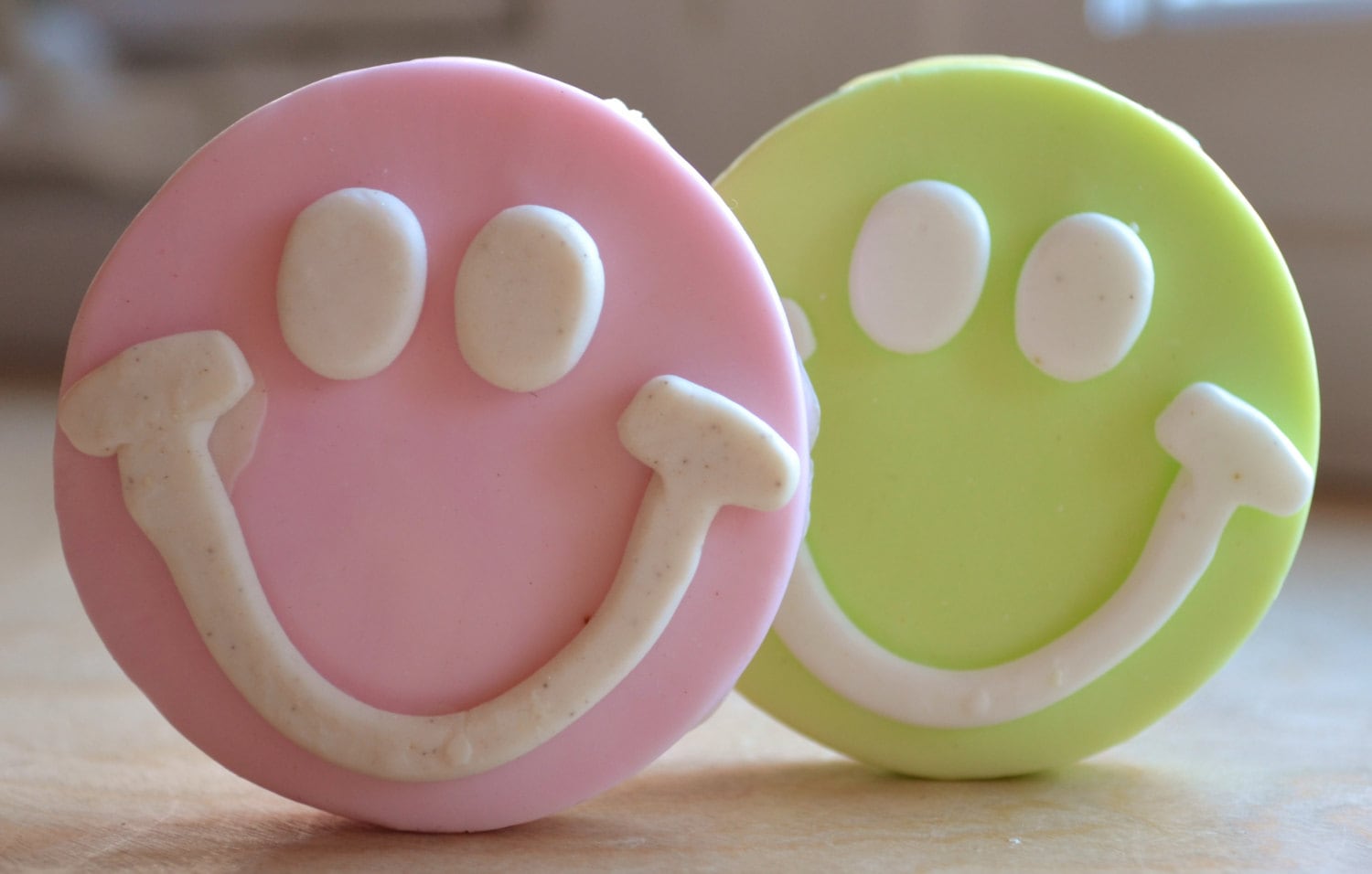 Happy Smiles Neuheitsseife - Seife Für Kinder Kinderseife von Etsy - ajsweetsoap