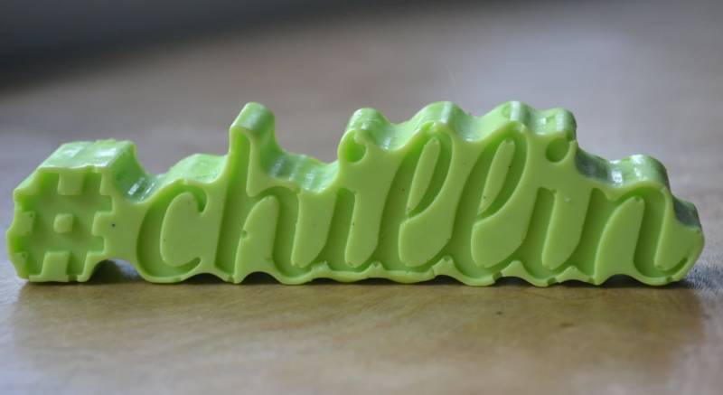 Hashtag Chillin Neuheit Seife - #chillin Soap Twitter Gag Geschenk Für Ihn Herren Party Tween Teen von Etsy - ajsweetsoap