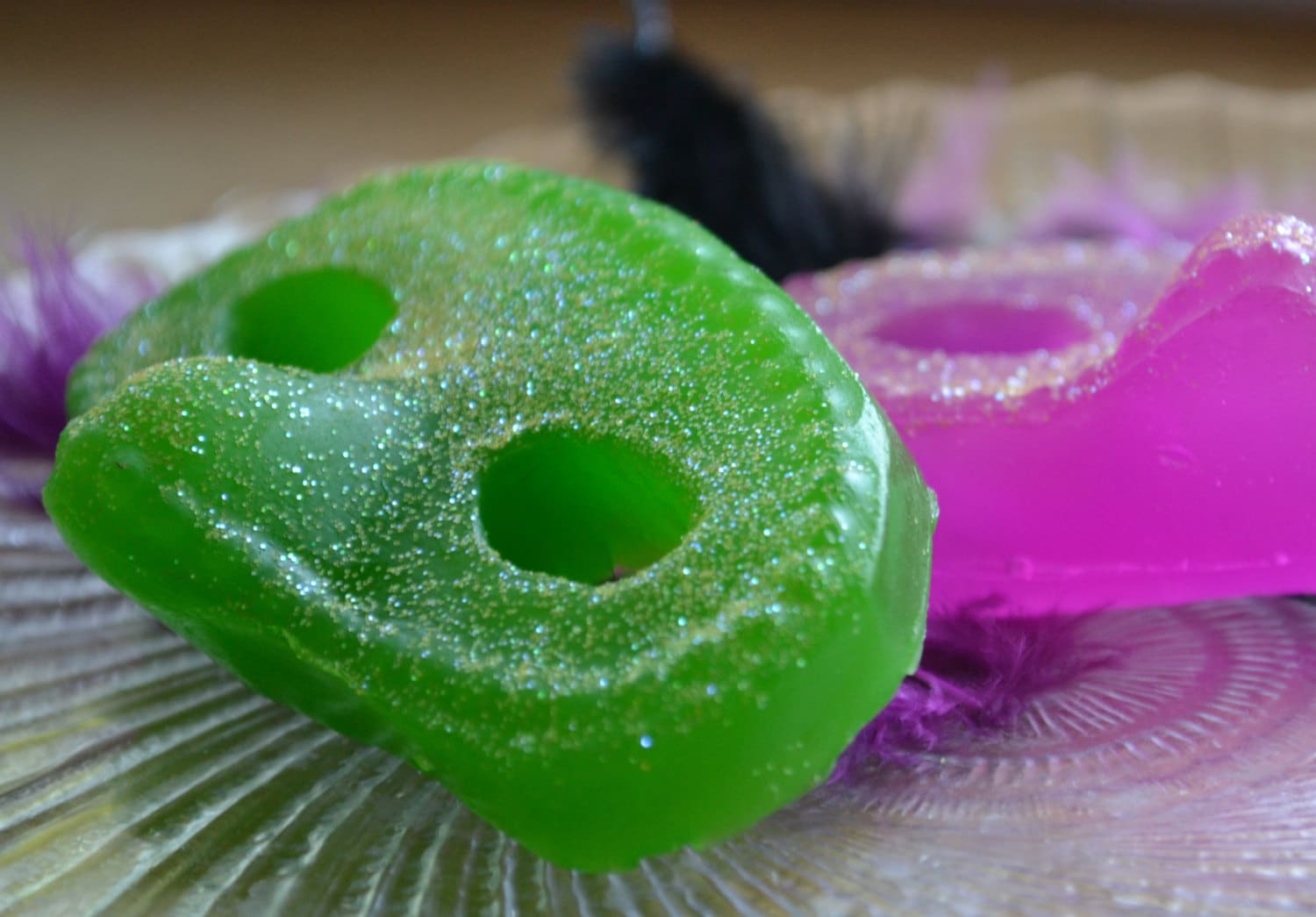 Karneval-Maskerade-Seife - Neuheits-Seife von Etsy - ajsweetsoap