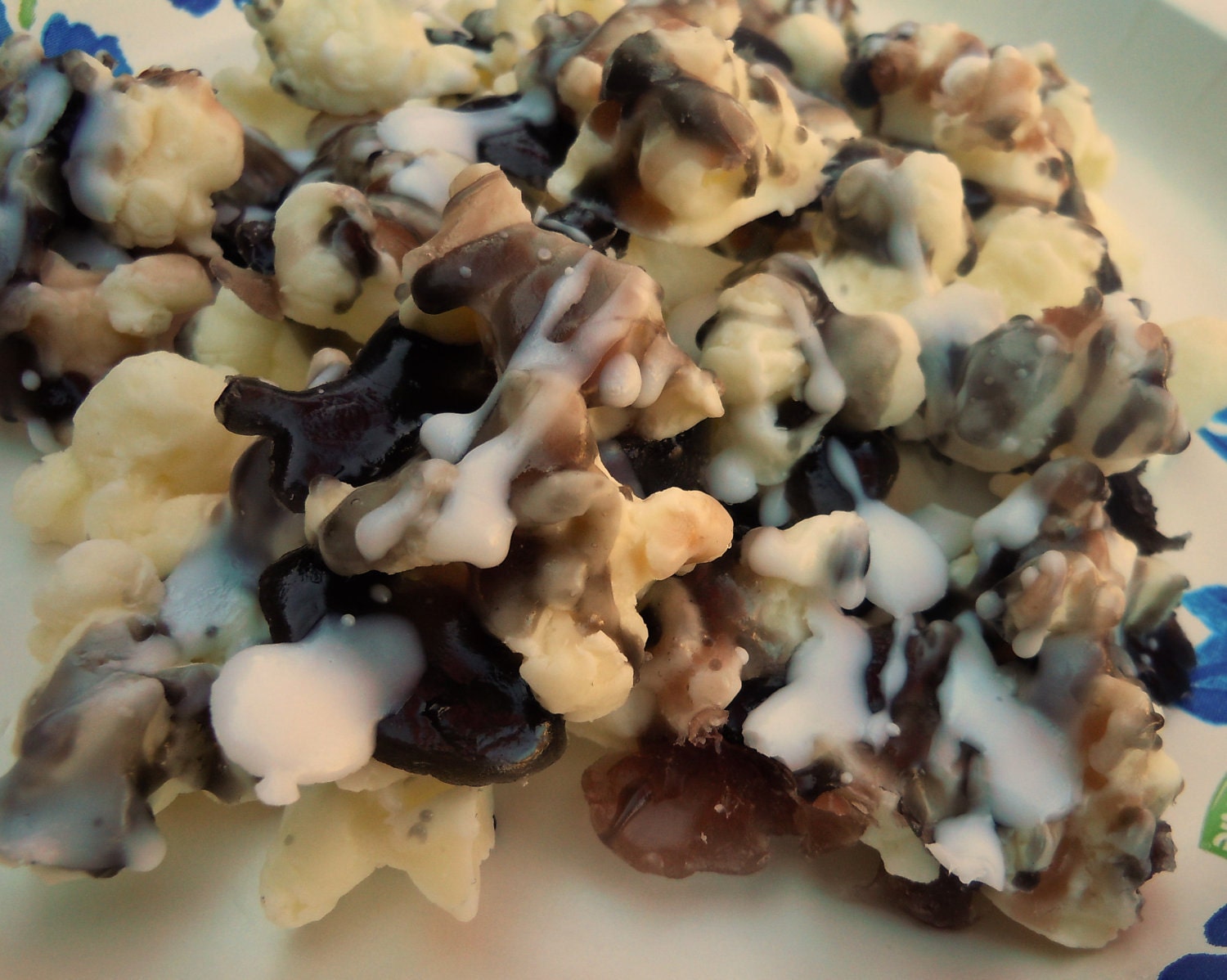 Seifenkessel Mais - Double Drizzle Schokolade Popcorn Seife Speiseseife Fake Food Caramel Prop Feiertage Geschenk von Etsy - ajsweetsoap