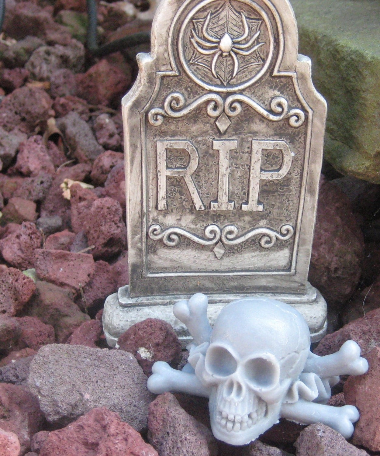 Soapy Totenkopf - Set Mit 2 Halloween Seifen von Etsy - ajsweetsoap