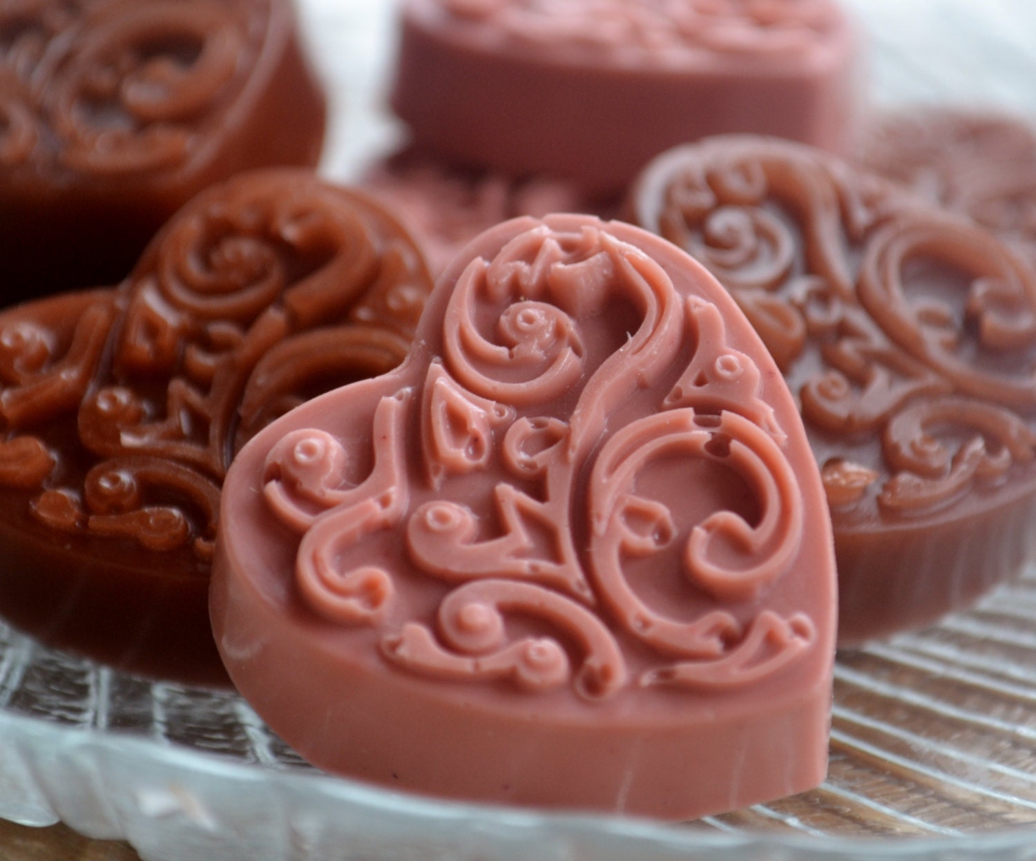 Valentinstag Schokoladenseife - Schokoladenherz Seife Süßigkeiten Geschenkbox Muttertag Geschenk Für Mama von Etsy - ajsweetsoap