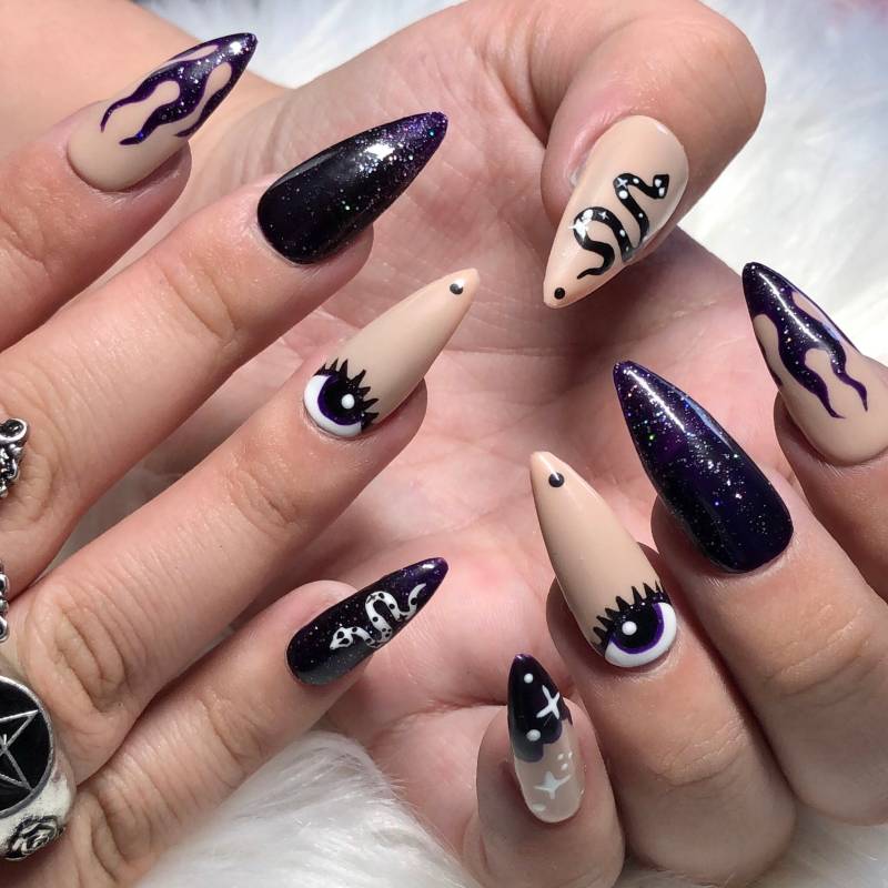 Witchy Witch Press On Nägel Mit Schlangen Und Augen Halloween - Abschlussball Abschluss 2025 von Etsy - anjsnails