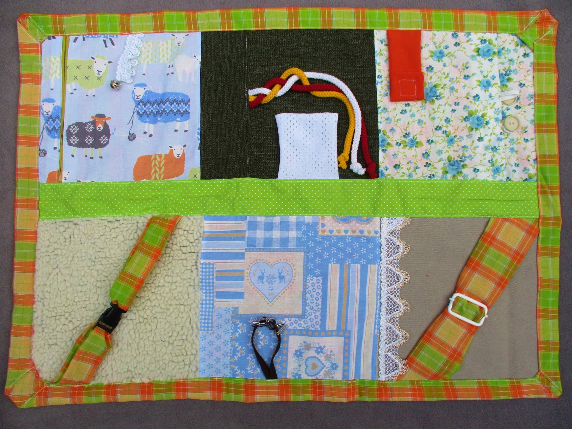 Nesteldecke Demenzdecke Fühldecke Geschenk Für Demenzkranke Alzheimer Patienten Hirsch7 Selbst Genäht Neu Nesteldecke Demenzdecke Fühldecke Geschenk Für Demenzkranke Alzheimer Patienten Hirsch7 Selbst Genäht Neu von Etsy - annaeva64
