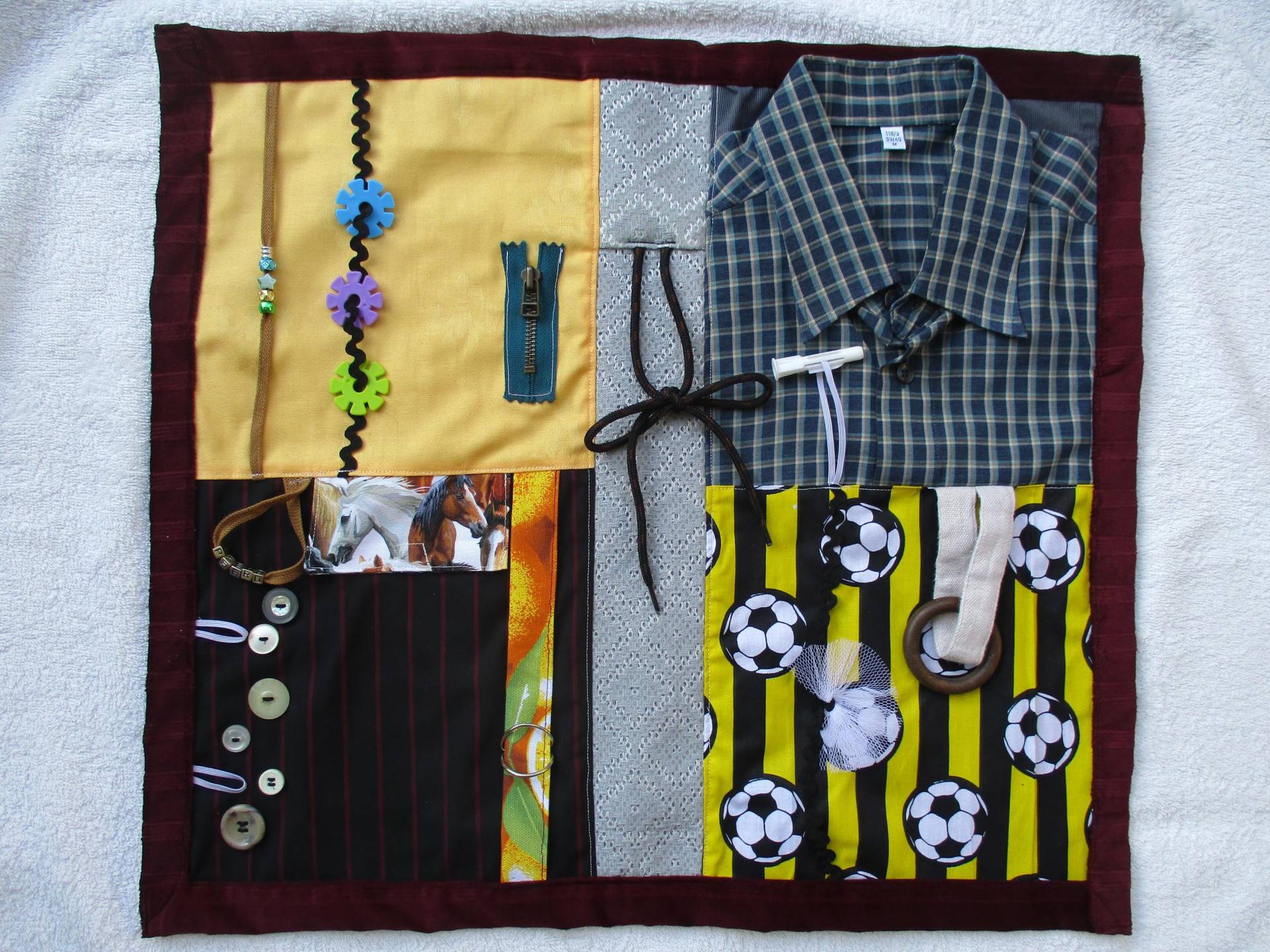 Nesteldecke Fühldecke Fußball 1424 Geschenk Für Demenzkranke Oder Alzheimer Patienten Selbst Genäht Neu Nesteldecke Fühldecke Fußball 1424 Geschenk Für Demenzkranke Oder Alzheimer Patienten Selbst Genäht Neu von Etsy - annaeva64