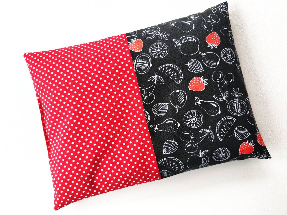 Kirschkernkissen, Wärmekissen, Erdbeeren, Punkte Kirschkernkissen, Wärmekissen, Erdbeeren, Punkte von Etsy - atelierIZMA