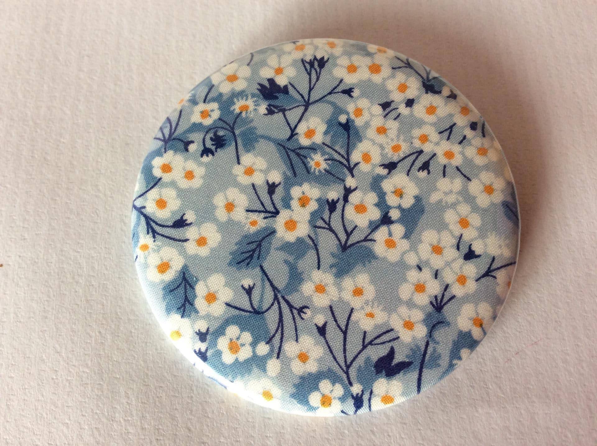 Spiegel Magnet Abzeichen Liberty Mitsi Valeria Blau von Etsy - auboutdufililya