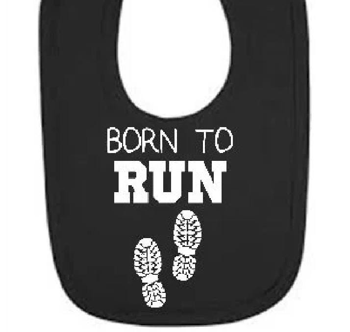 Born To Run Baby Lätzchen - Marathon Läufer Dusche Geschenk Säugling Kleidung von Etsy - baby1zmaker4u
