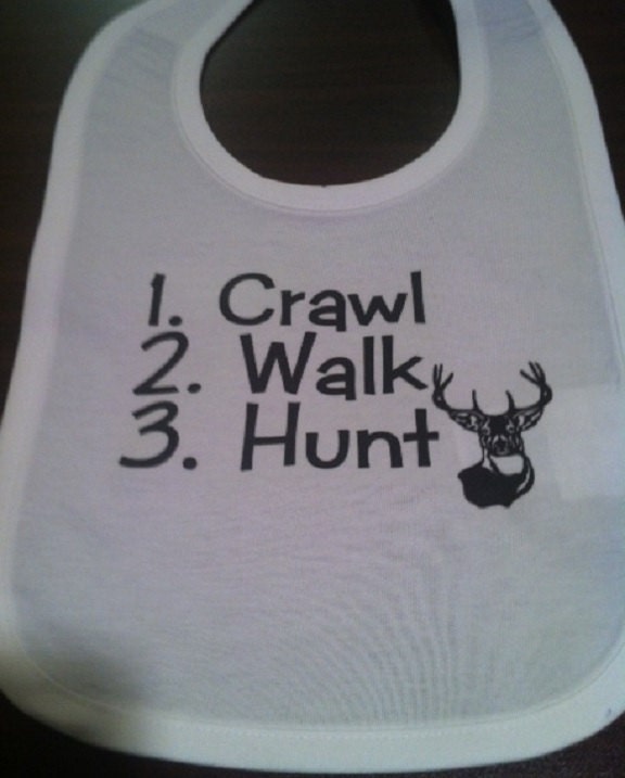 Jagd Baby Lätzchen - Krabbelwalk Zukünftige Hirsch Jäger Duschgeschenke Jungen Mädchen Kleidung von Etsy - baby1zmaker4u