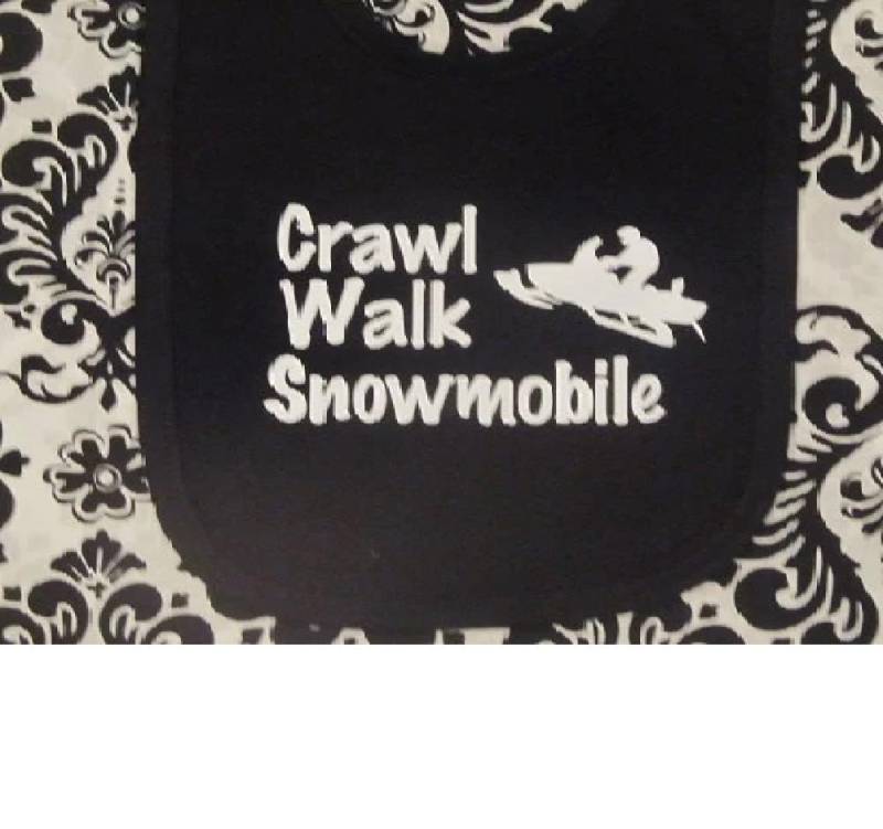 Krabbelwalk Schneemobil Baby Lätzchen - Säuglingskleidung Kleidung Dusche Geschenk Vorhanden Junge Mädchen von Etsy - baby1zmaker4u