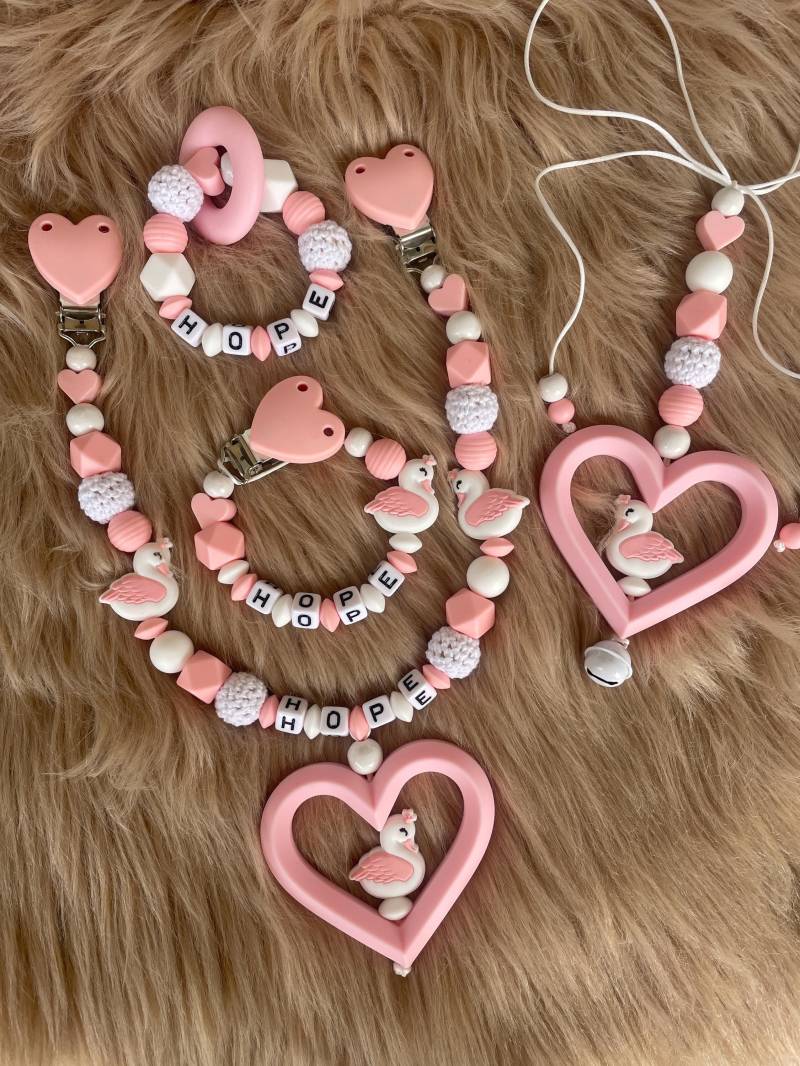 Schnullerkette Personalisiert Schwan Rosa Weiß Kinderwagen Befestigung von Etsy - babyzauberpresent